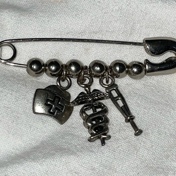 Vintage Sterling safety pin ball bead medical charms brooch - Picture 2 of 2